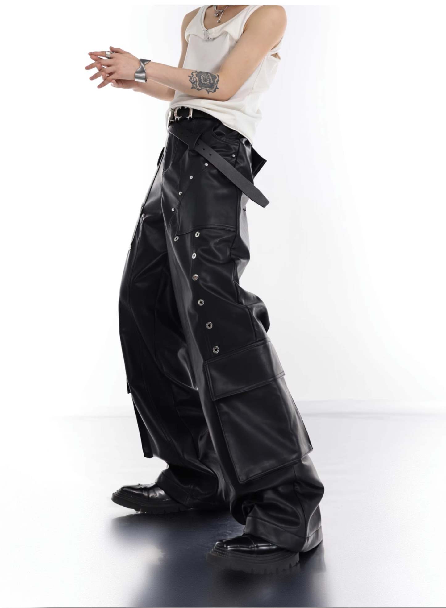 【23s July.】Large Pocket Studded Leather Pants-IYAMIUIO