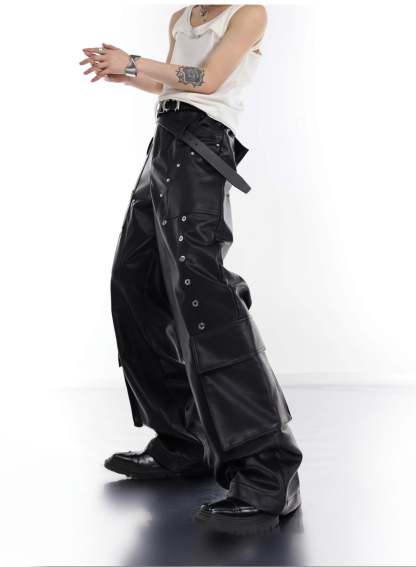 【23s July.】Large Pocket Studded Leather Pants-IYAMIUIO