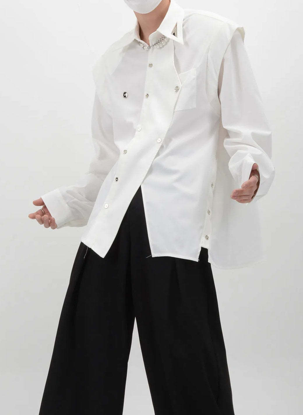 【24s Sep.】Deconstructed Shoulder Pads Metal Decorations Stitching Shirt-IYAMIUIO