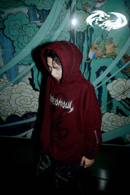 Personsoul Dragon Graphic Print Hoodie-IYAMIUIO