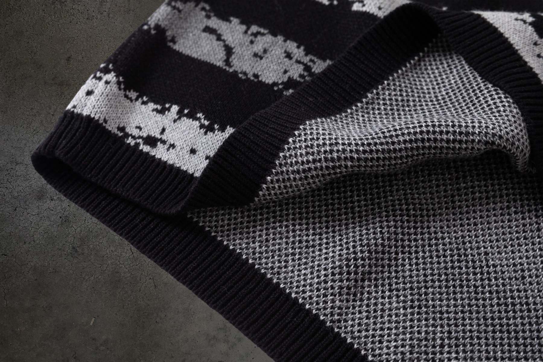 NIGHTMARE MOHAIR (RED/GREEN)-IYAMIUIO