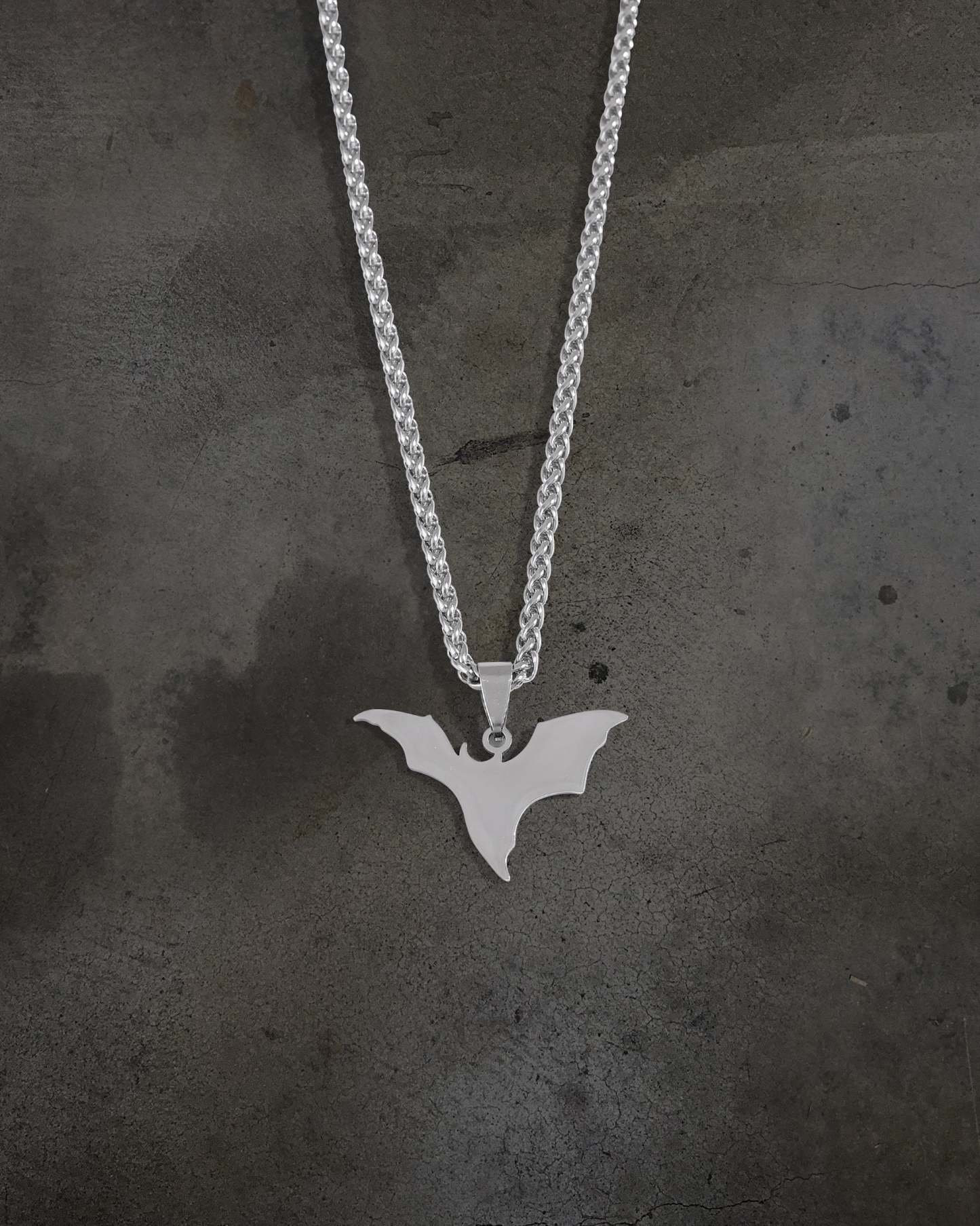DITCH BAT CHAIN-IYAMIUIO