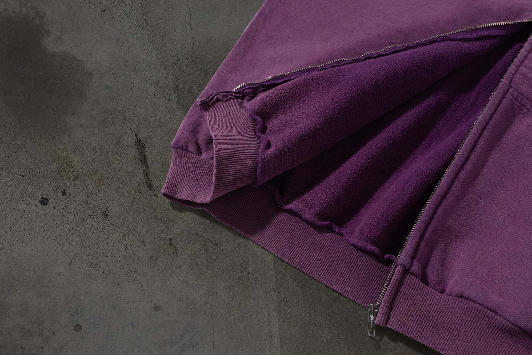 BLANK ZIPUP (PURPLE)-IYAMIUIO