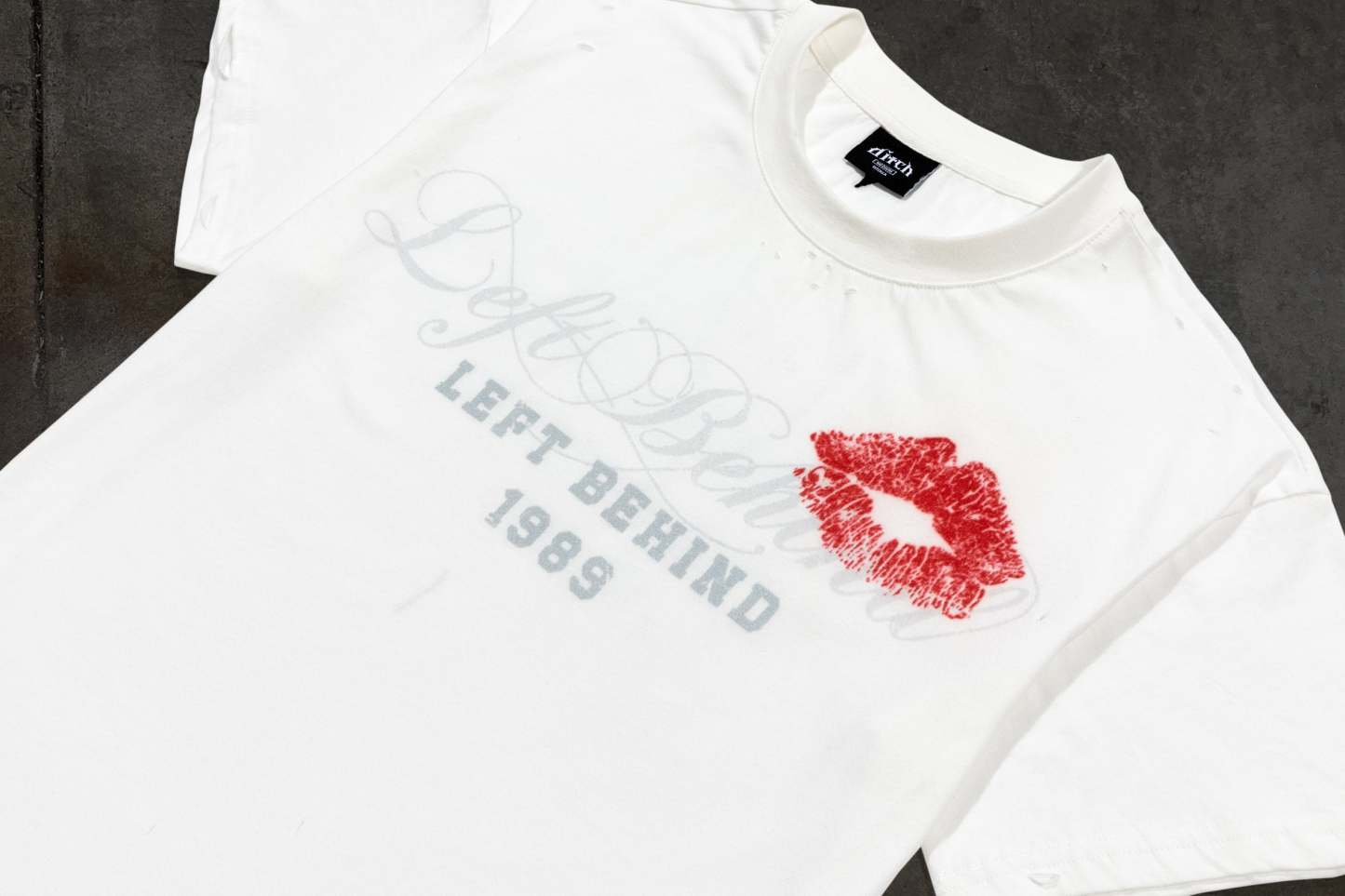 LOVELETTER DISTRESSED TEE (BONE)-IYAMIUIO