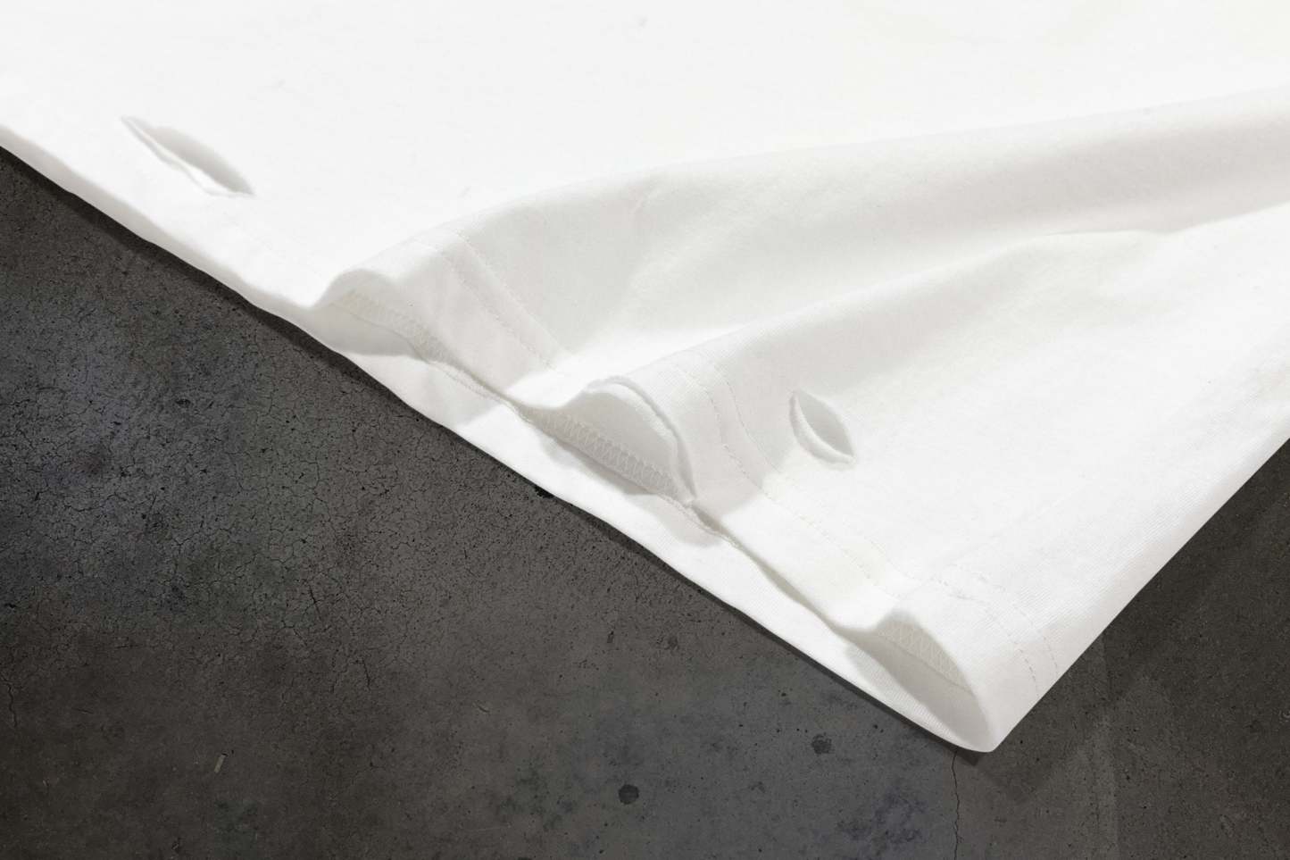 LOVELETTER DISTRESSED TEE (BONE)-IYAMIUIO