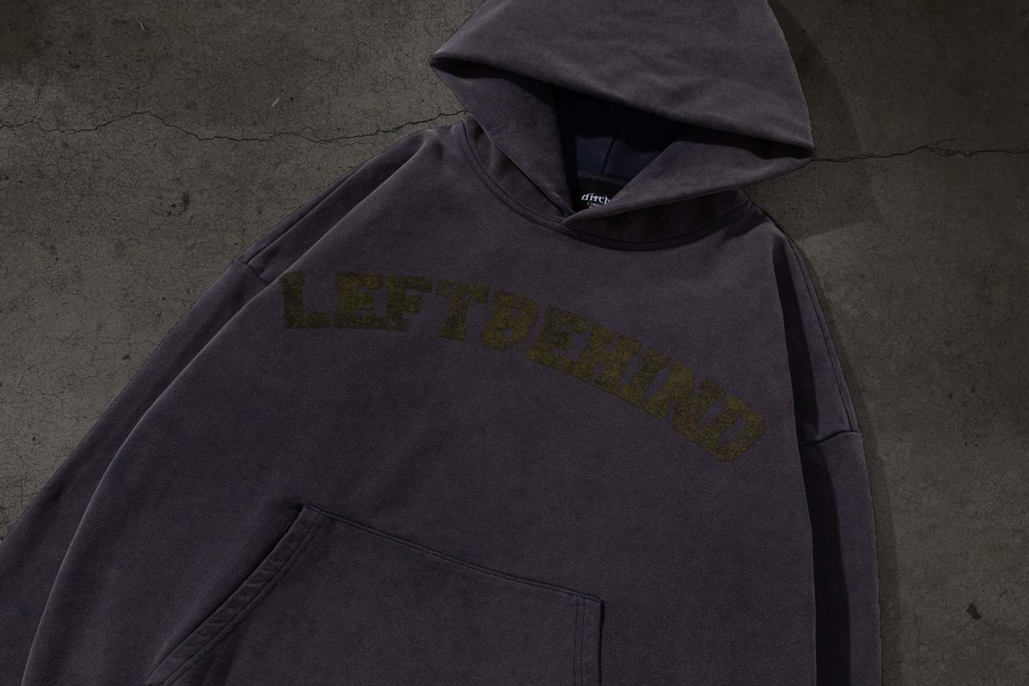 LEFTBEHIND COLLEGE PULLOVER (NAVY)-IYAMIUIO
