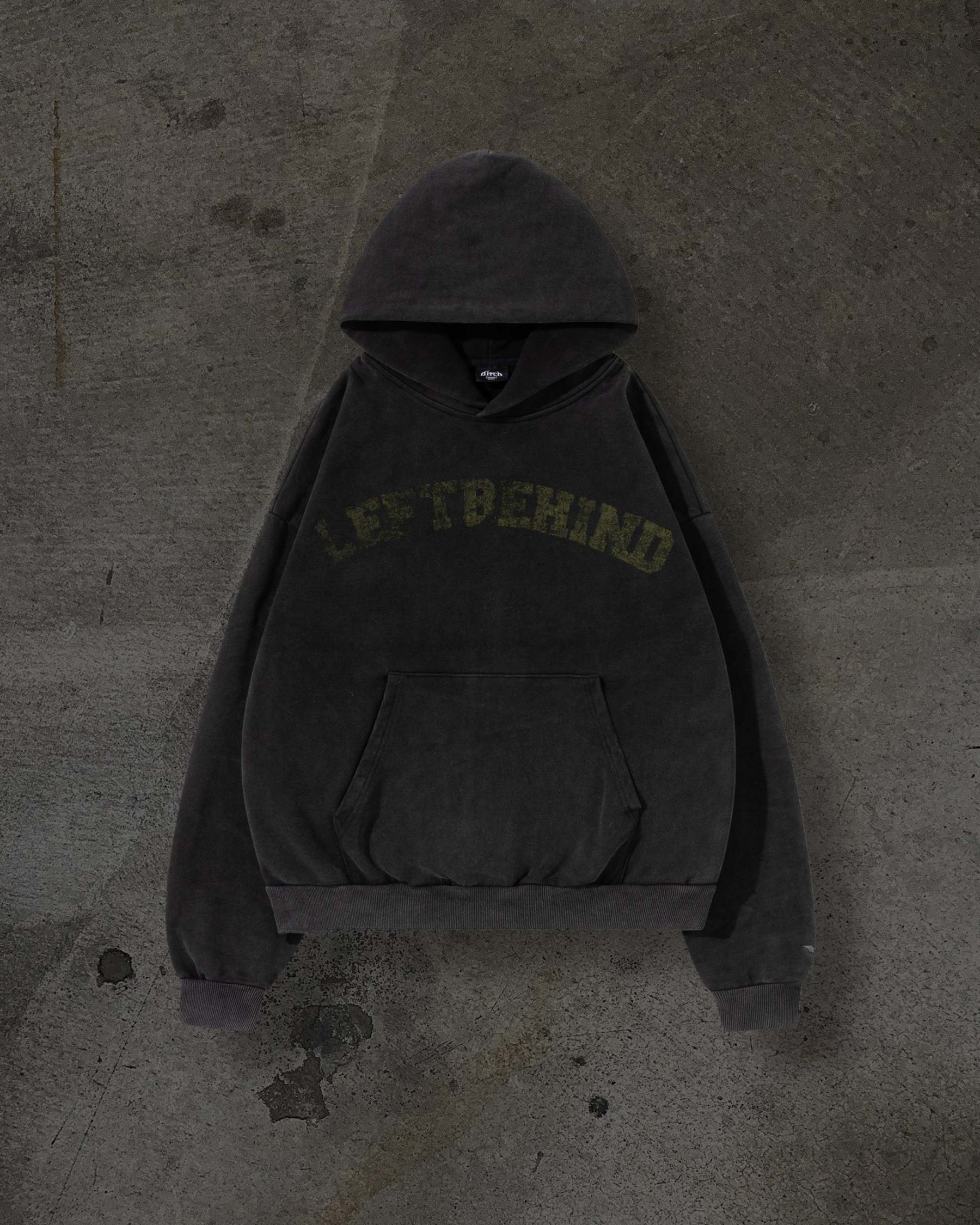 LEFTBEHIND COLLEGE PULLOVER (COAL)-IYAMIUIO