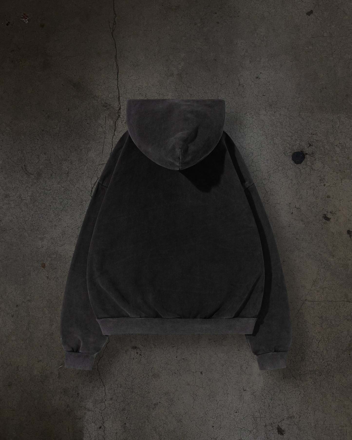 LEFTBEHIND COLLEGE PULLOVER (COAL)-IYAMIUIO