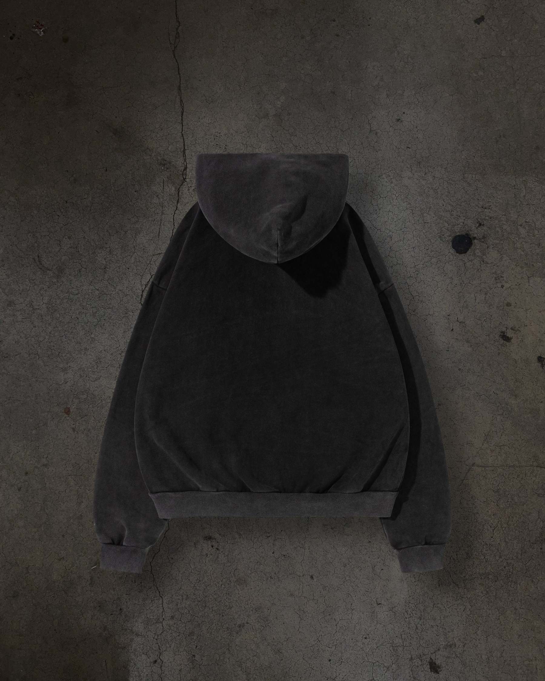 LEFTBEHIND COLLEGE PULLOVER (COAL)-IYAMIUIO