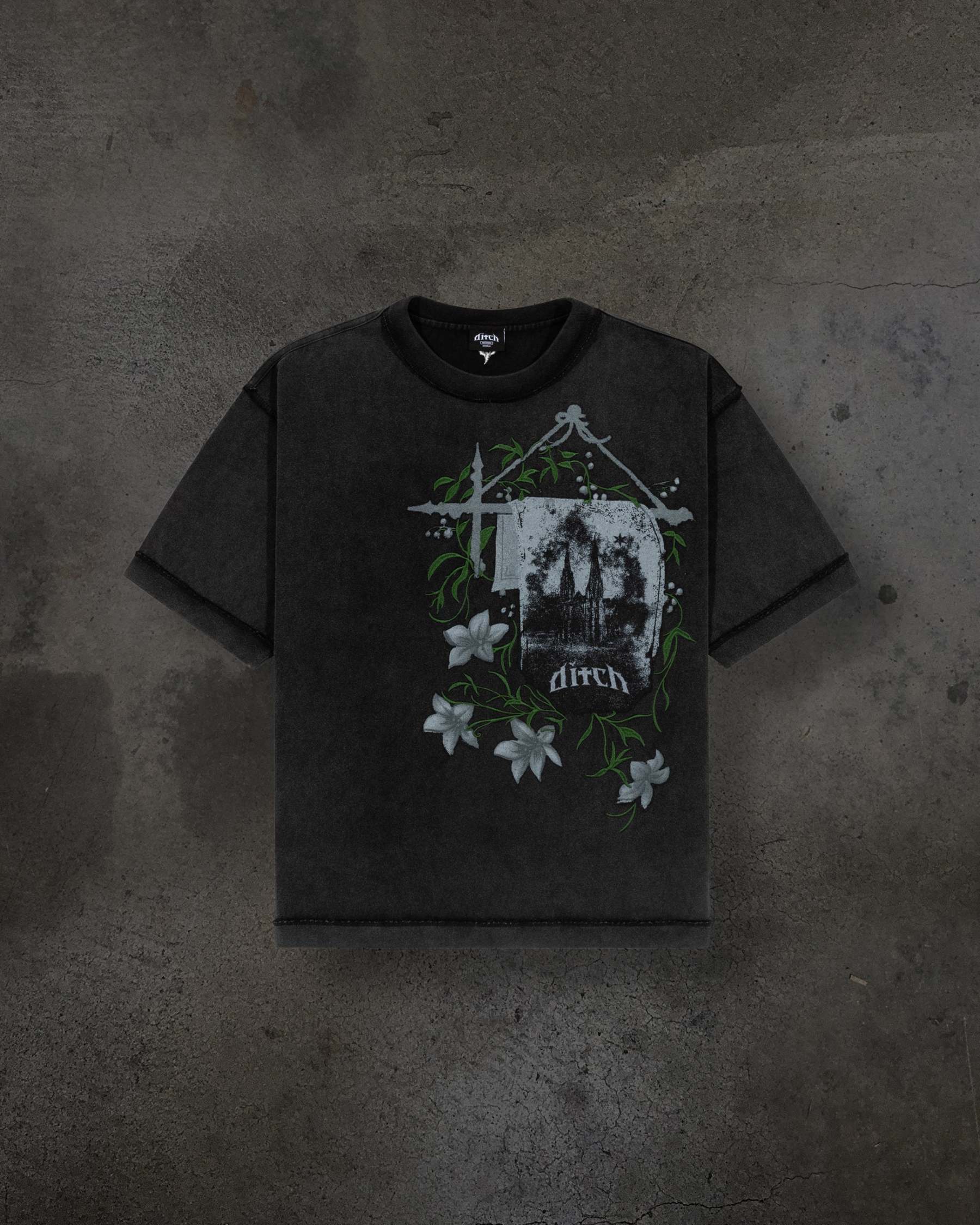 EMBROIDERED SCROLL TEE (COAL)-IYAMIUIO