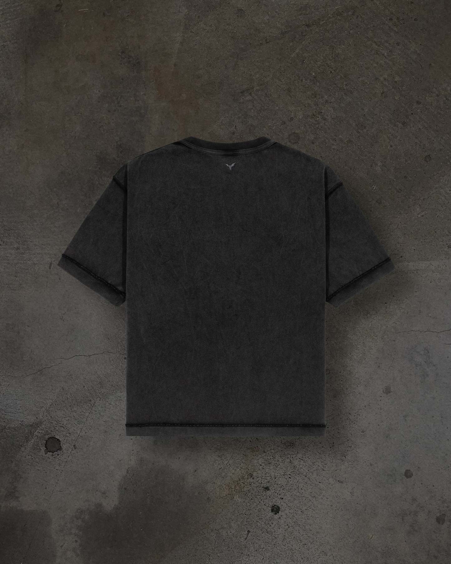 EMBROIDERED SCROLL TEE (COAL)-IYAMIUIO