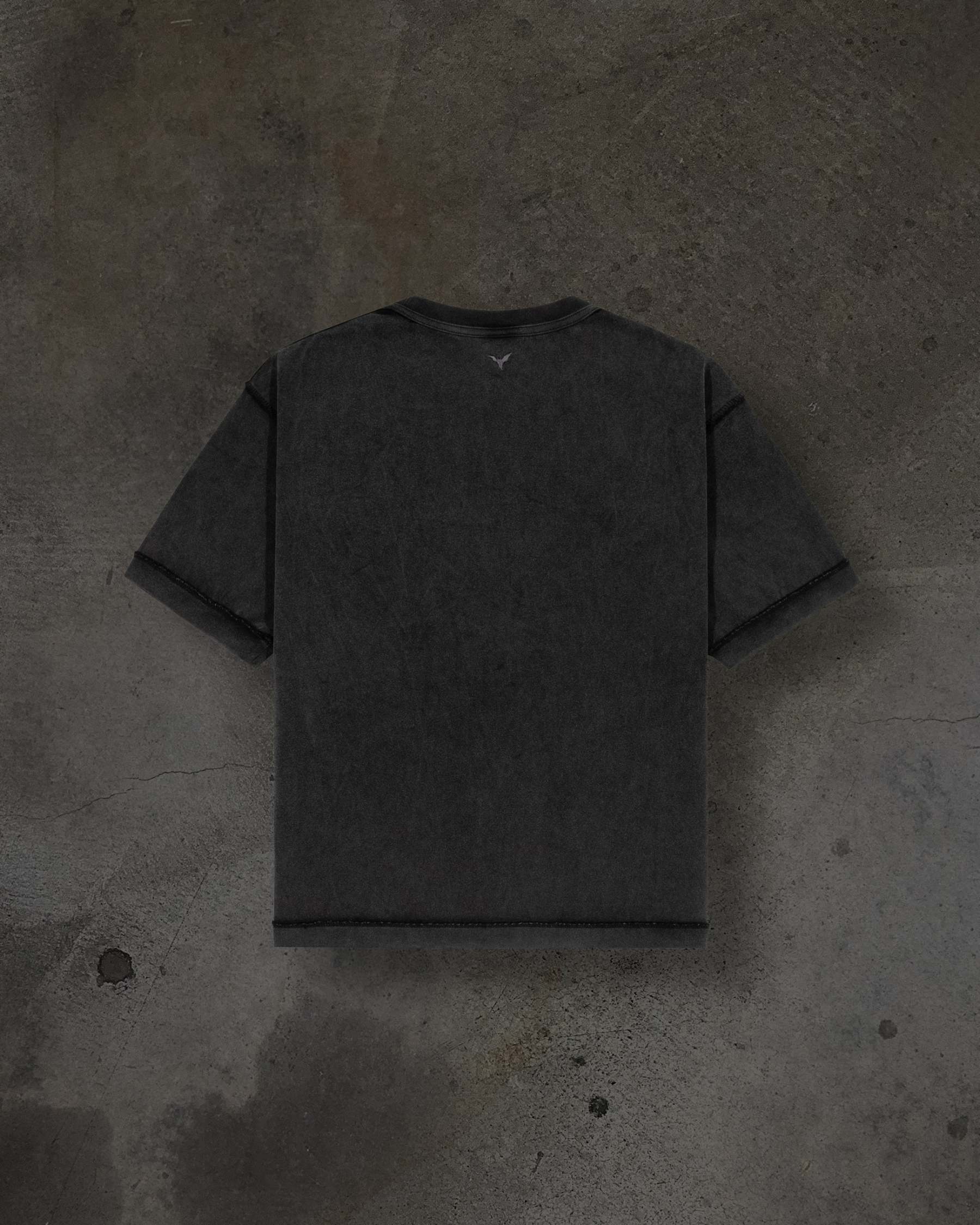 EMBROIDERED SCROLL TEE (COAL)-IYAMIUIO