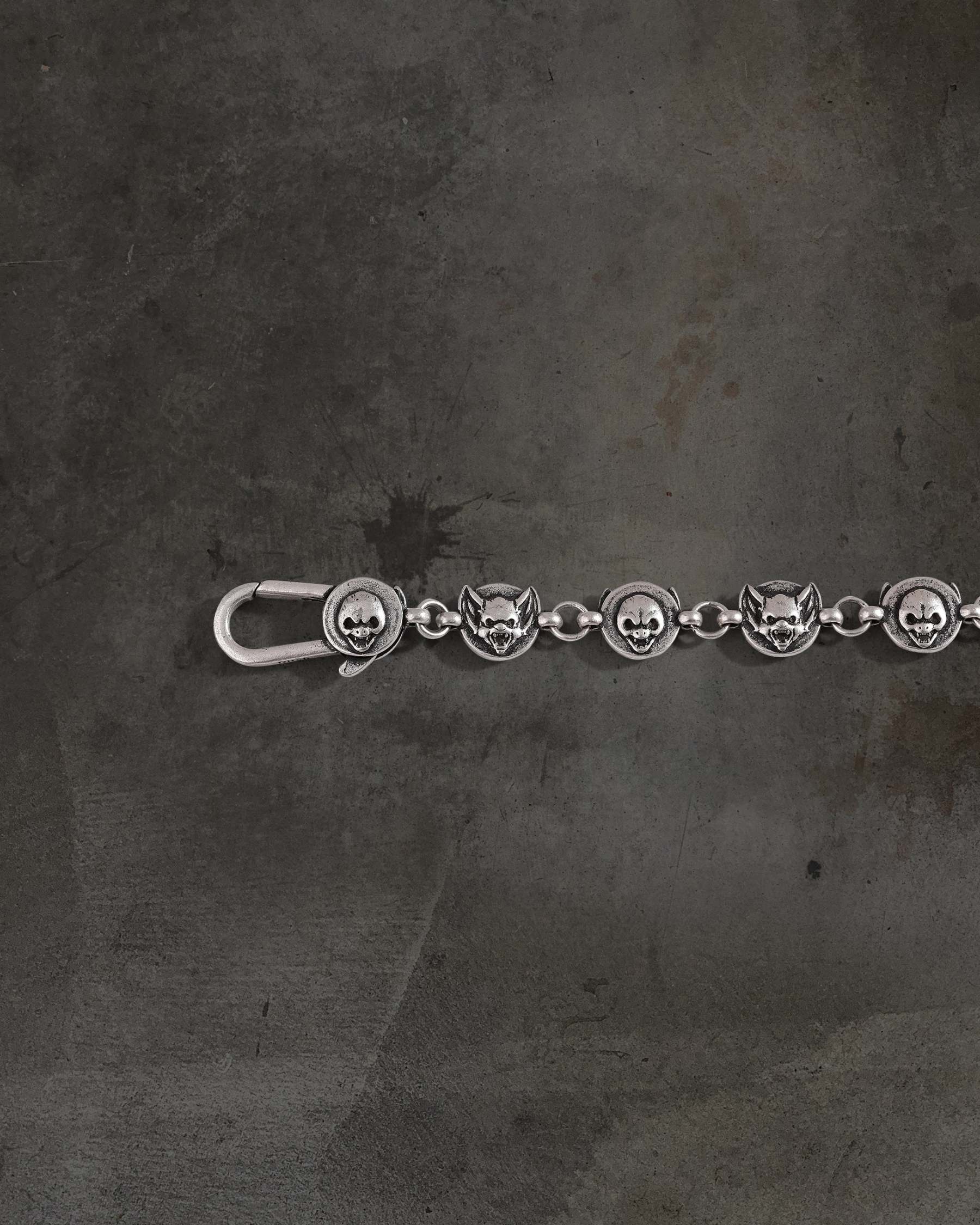 SILVER BAT/SKULL BRACELET-IYAMIUIO