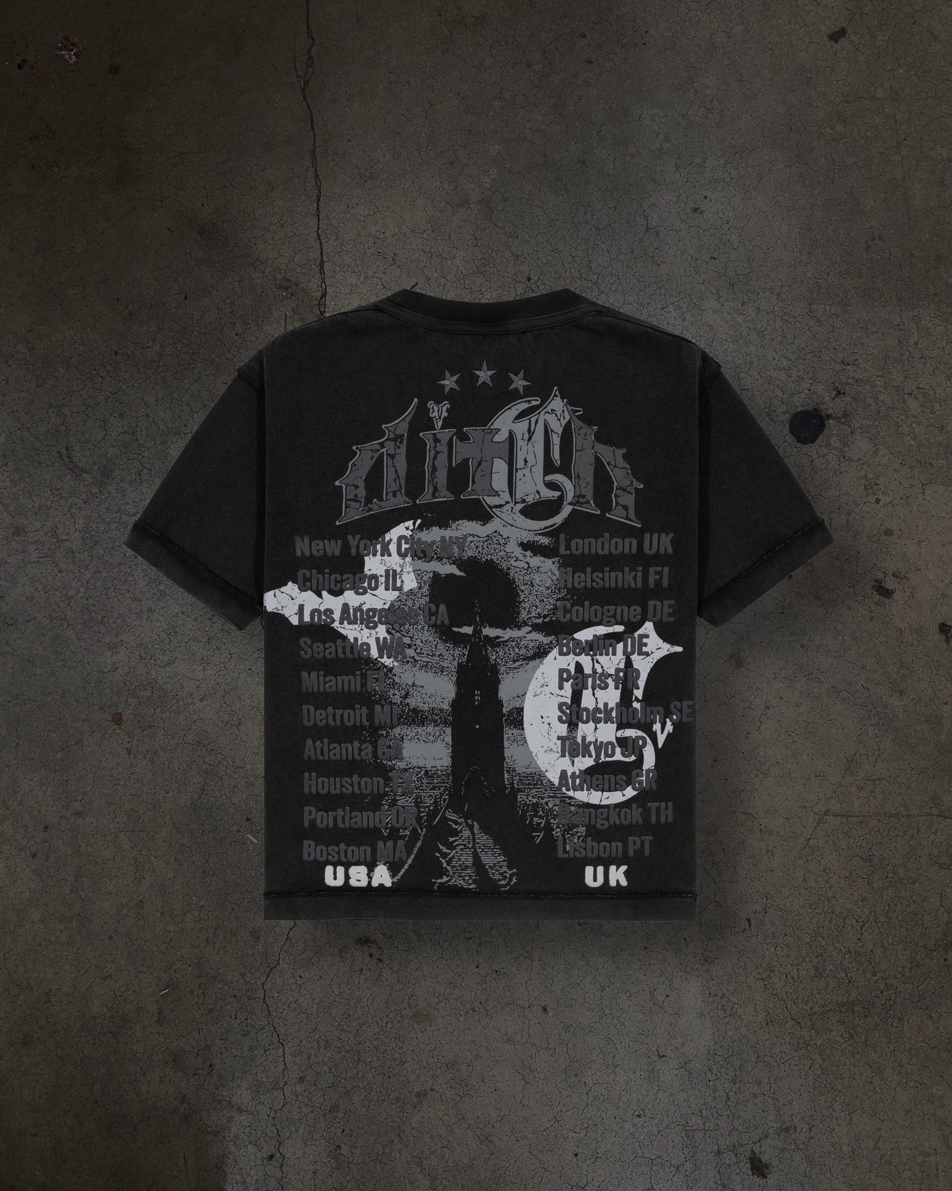 CORVIDITCH TOUR TEE (COAL)-IYAMIUIO