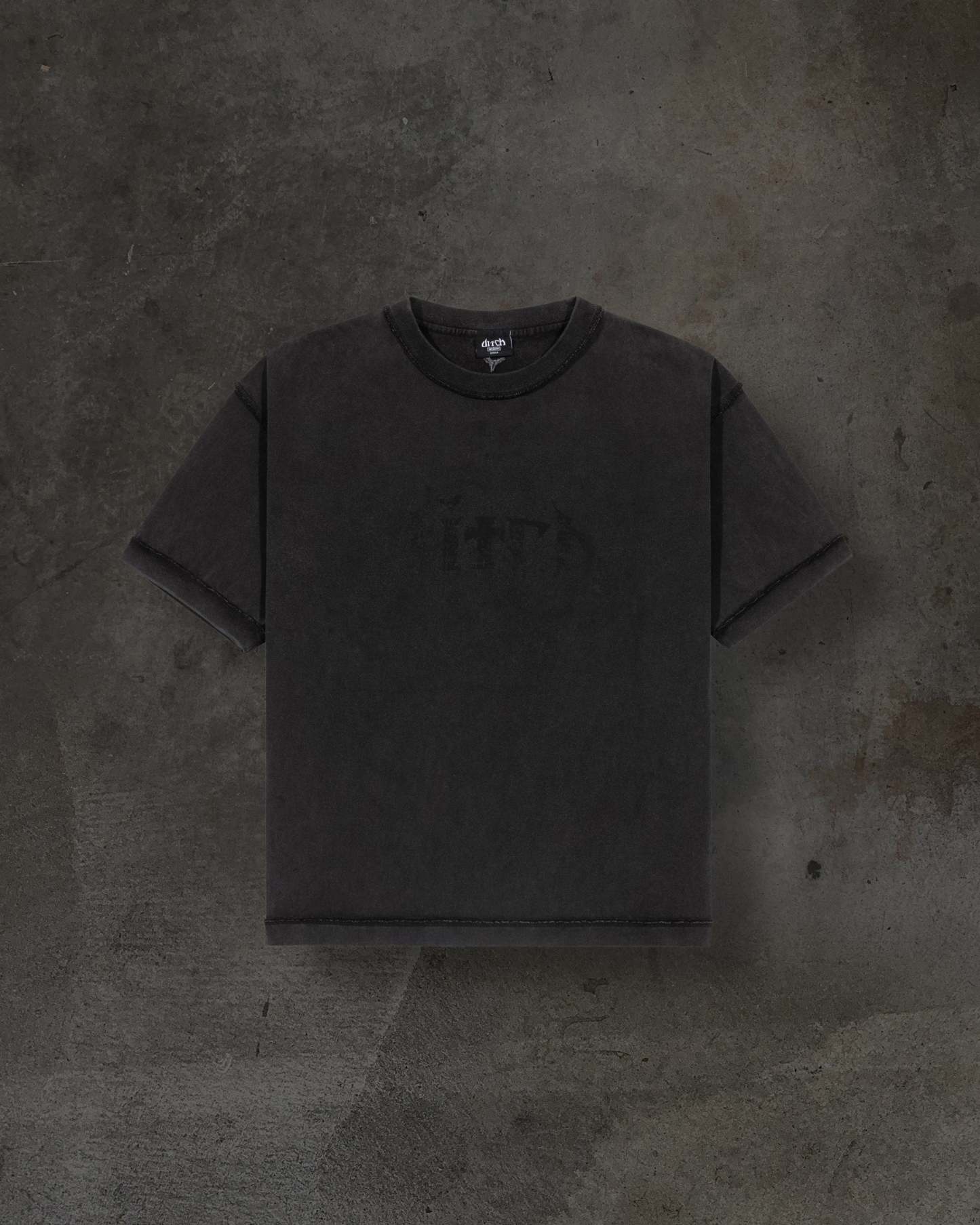LOGO TEE (MONOCHROME COAL)-IYAMIUIO
