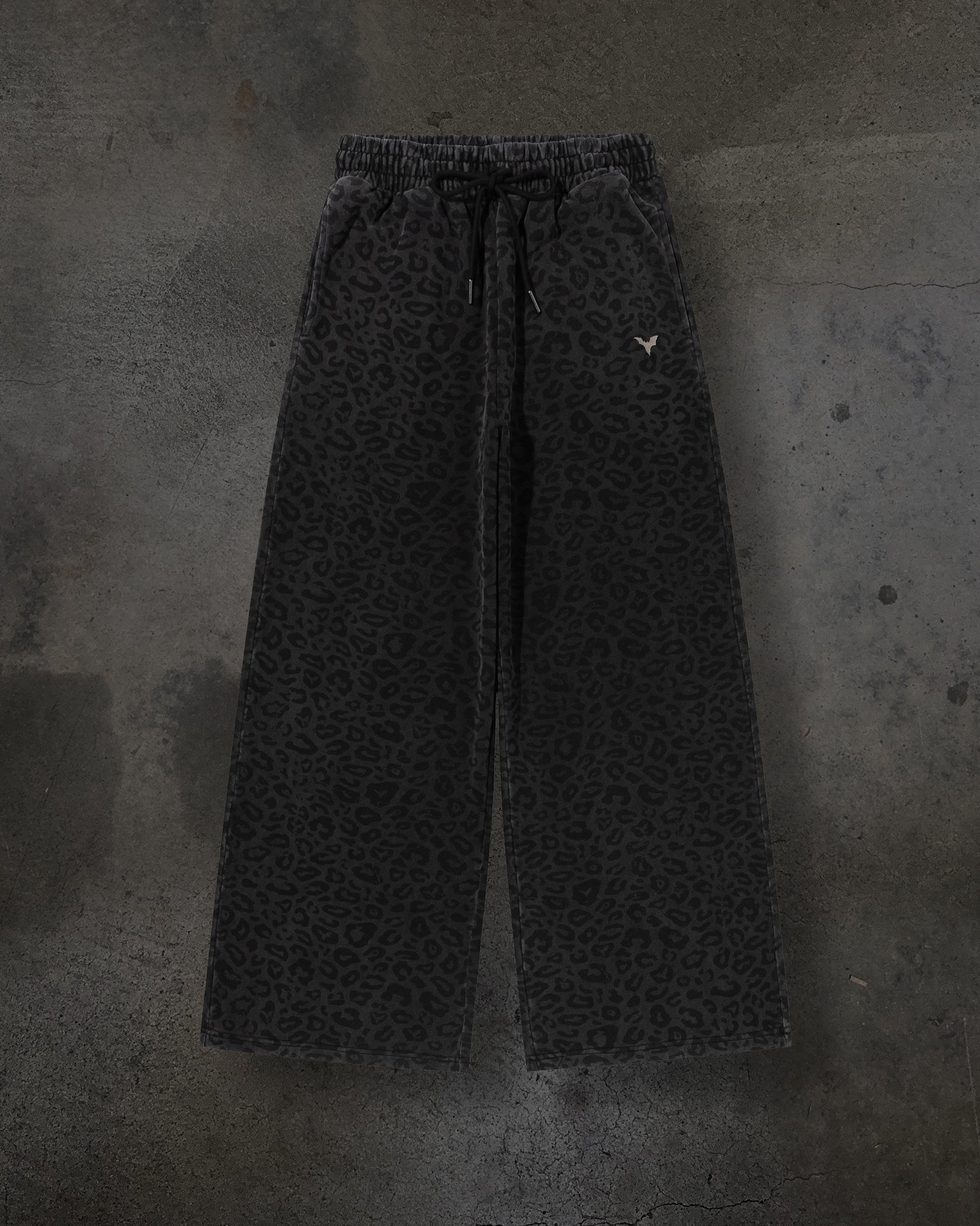 CHEETAH SWEATS (COAL)-IYAMIUIO