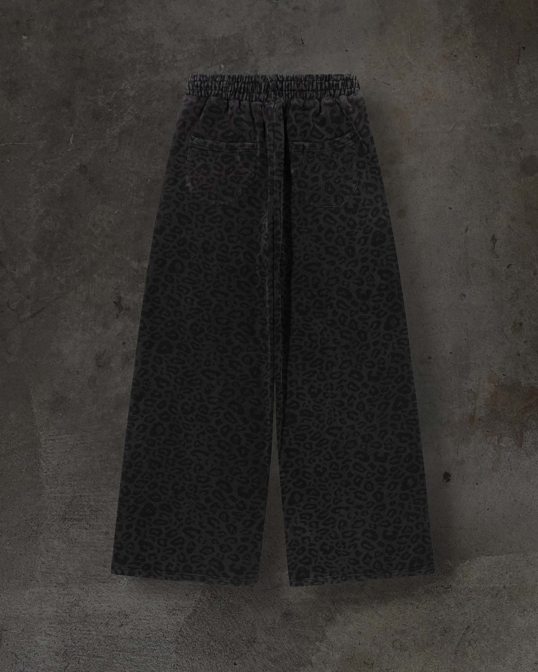 CHEETAH SWEATS (COAL)-IYAMIUIO