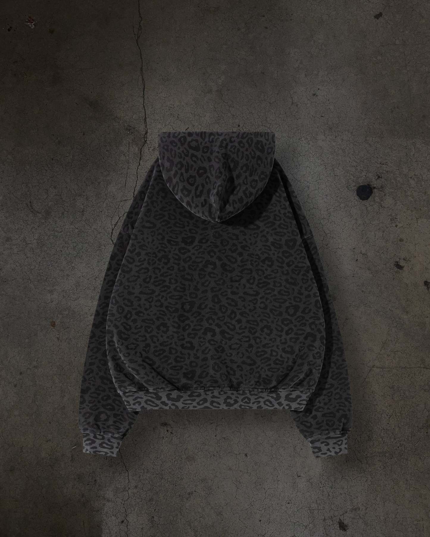 CHEETAH ZIPUP (COAL)-IYAMIUIO