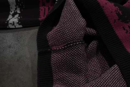 BARBED KNIT SWEATER (RED/BLK)-IYAMIUIO