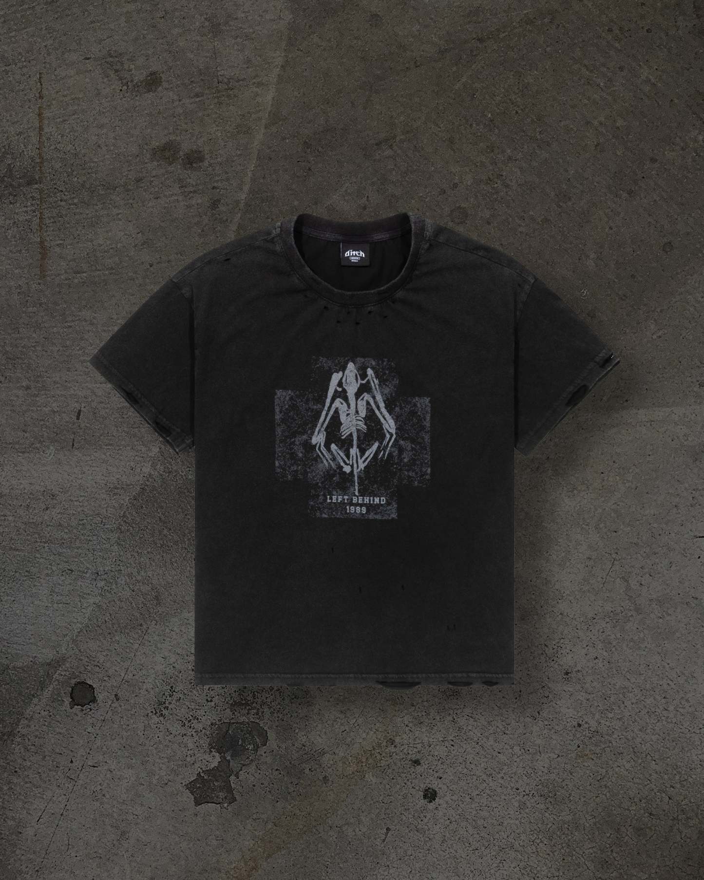 FOSSIL TEE (COAL)-IYAMIUIO