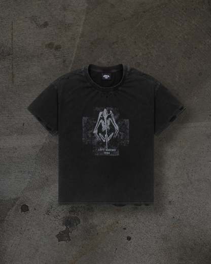 FOSSIL TEE (COAL)-IYAMIUIO