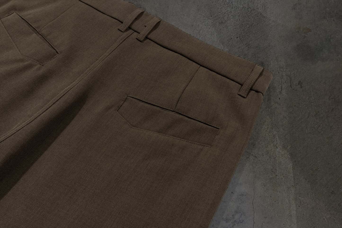WIDE-LEG DRESS PANTS (MOCHA)-IYAMIUIO