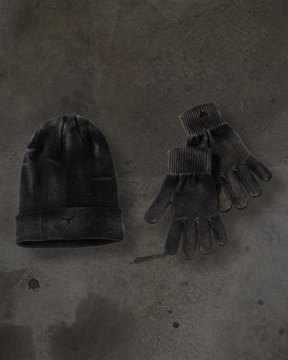 BEANIE & MITTEN BUNDLE-IYAMIUIO