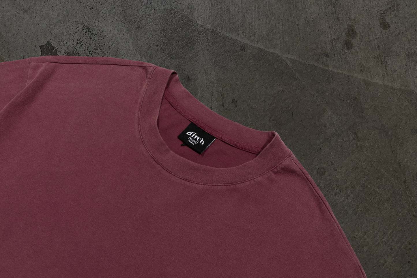 CROPPED BLANK TEE (CRIMSON)-IYAMIUIO