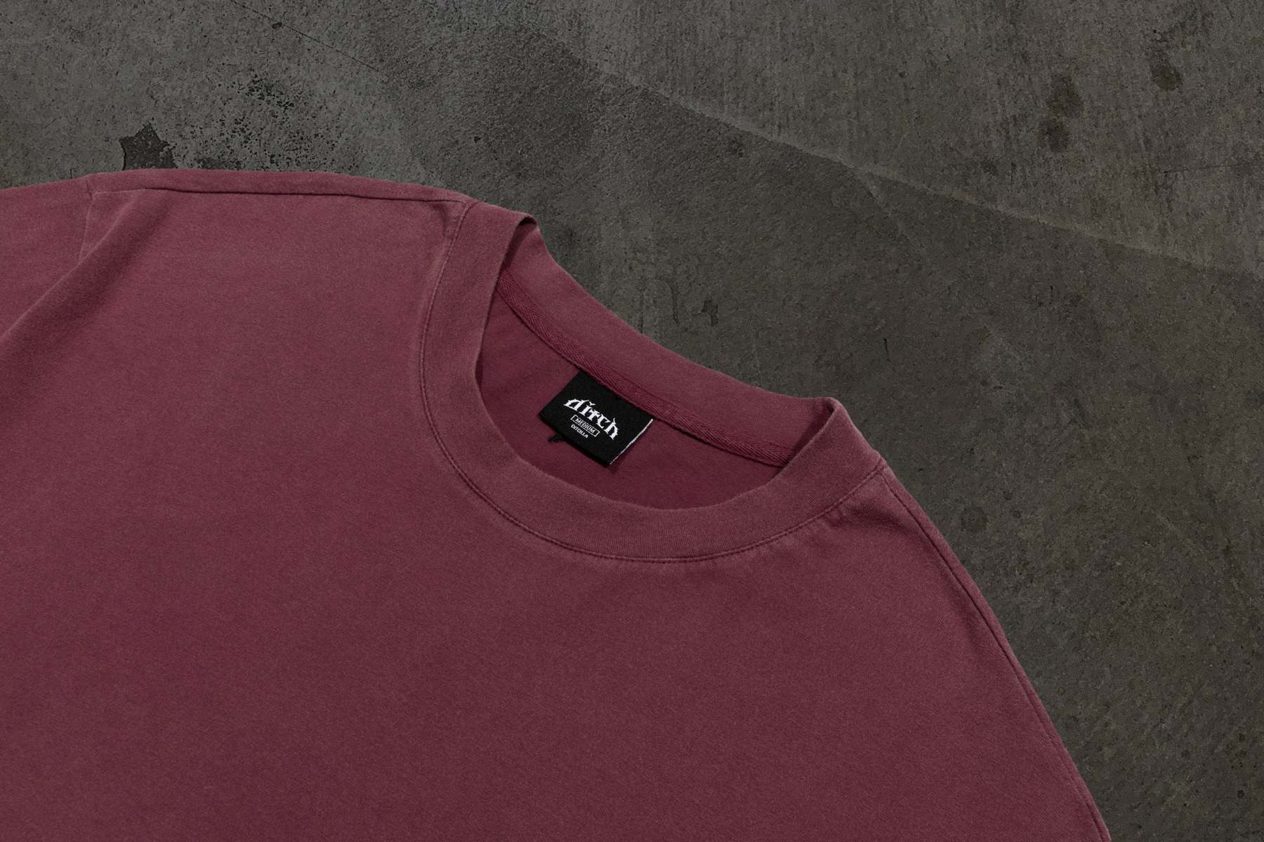 CROPPED BLANK TEE (CRIMSON)-IYAMIUIO
