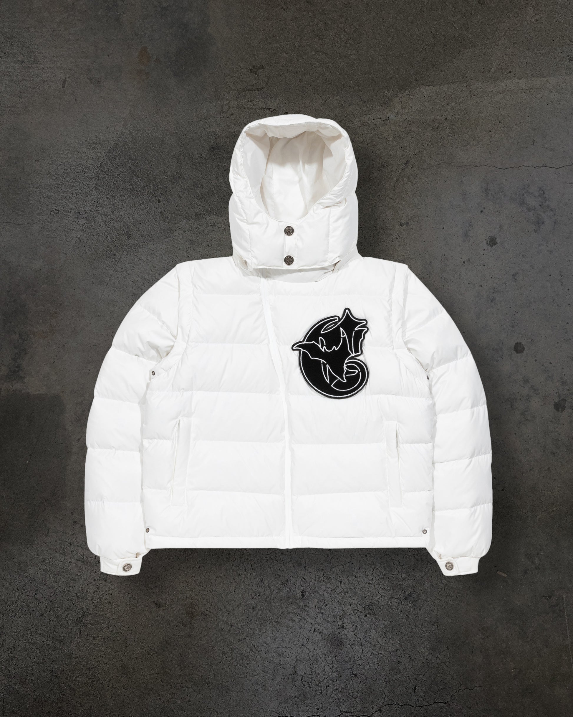 CORVIDITCH SHINY PUFFER (WHITE)-IYAMIUIO