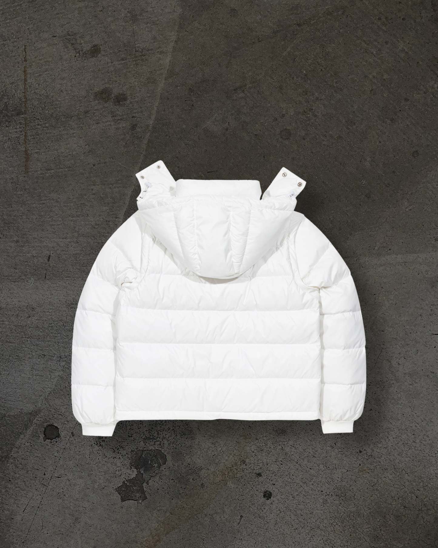 CORVIDITCH SHINY PUFFER (WHITE)-IYAMIUIO