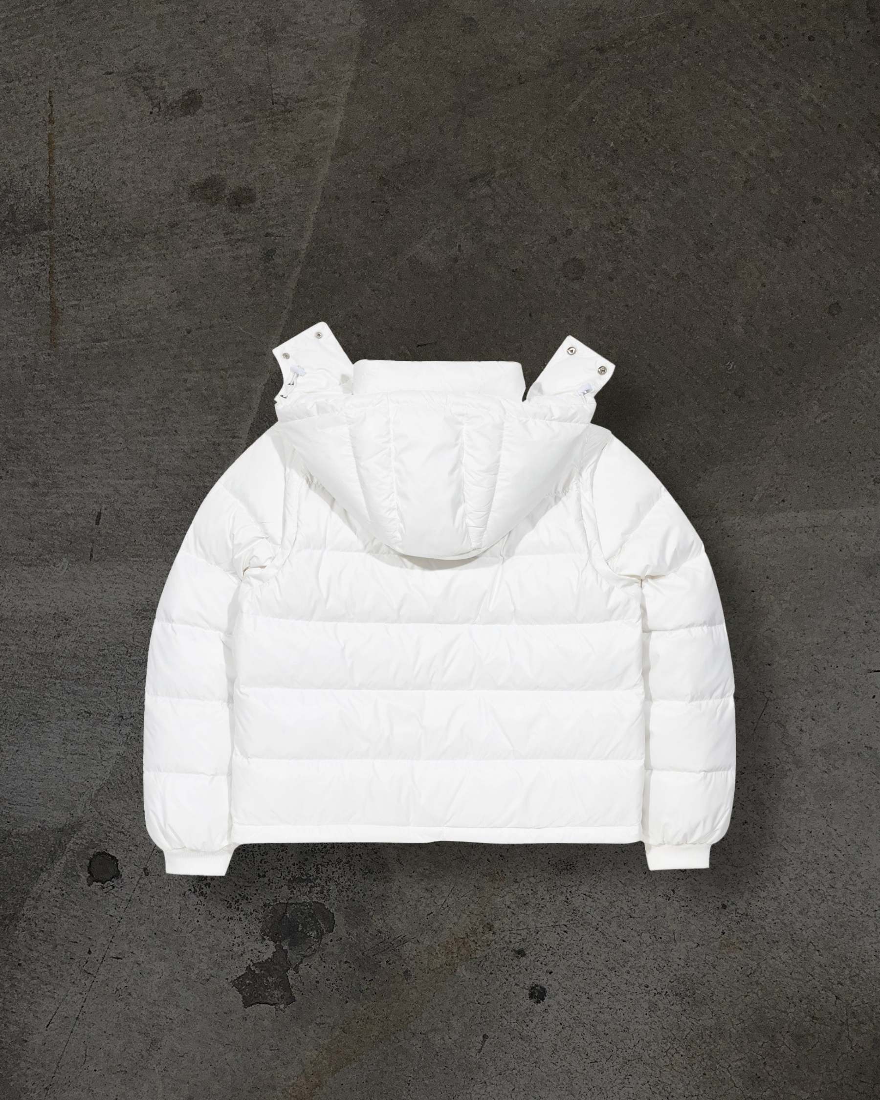 CORVIDITCH SHINY PUFFER (WHITE)-IYAMIUIO