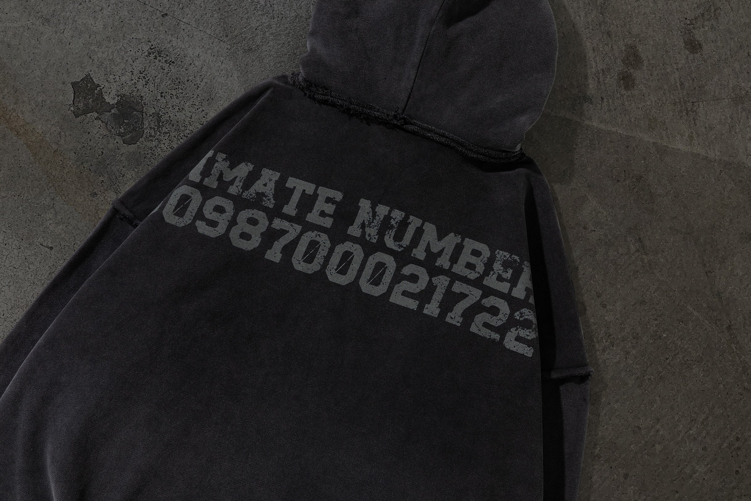 DITCH STATE PRISON PULLOVER (COAL)-IYAMIUIO