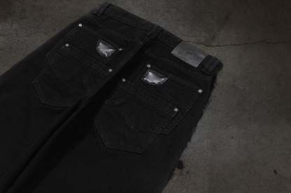CORVIDITCH EMBOSSED DENIM (NOIR)-IYAMIUIO