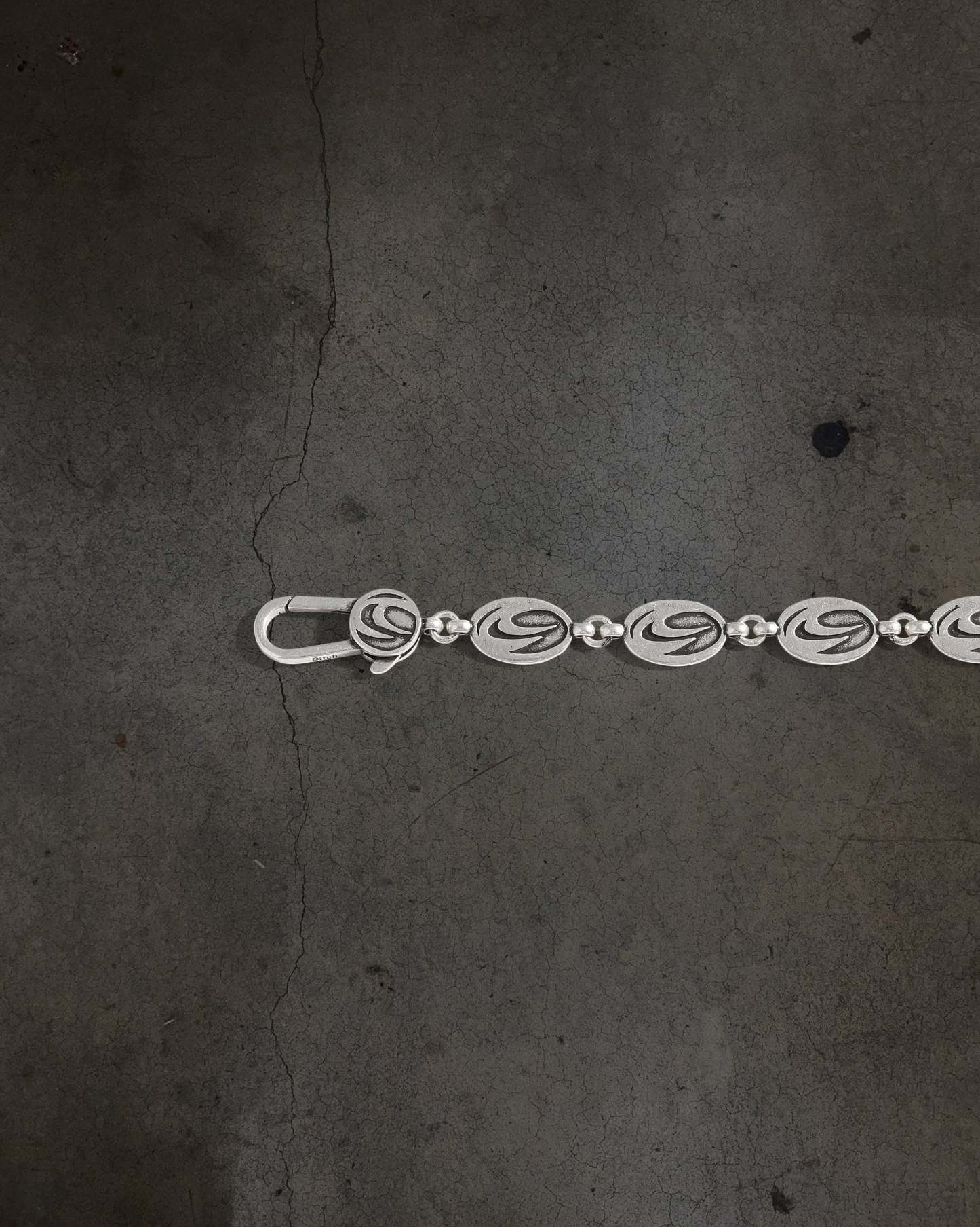 DITCH CHARM BRACELET-IYAMIUIO