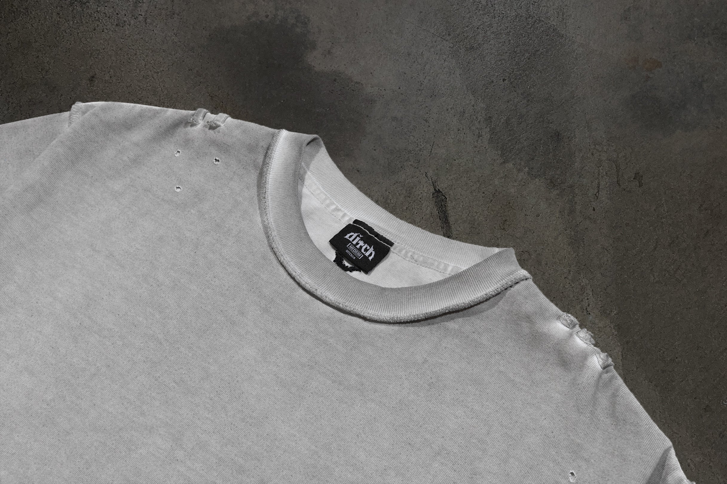 HOOK TEE (DYED GREY)-IYAMIUIO