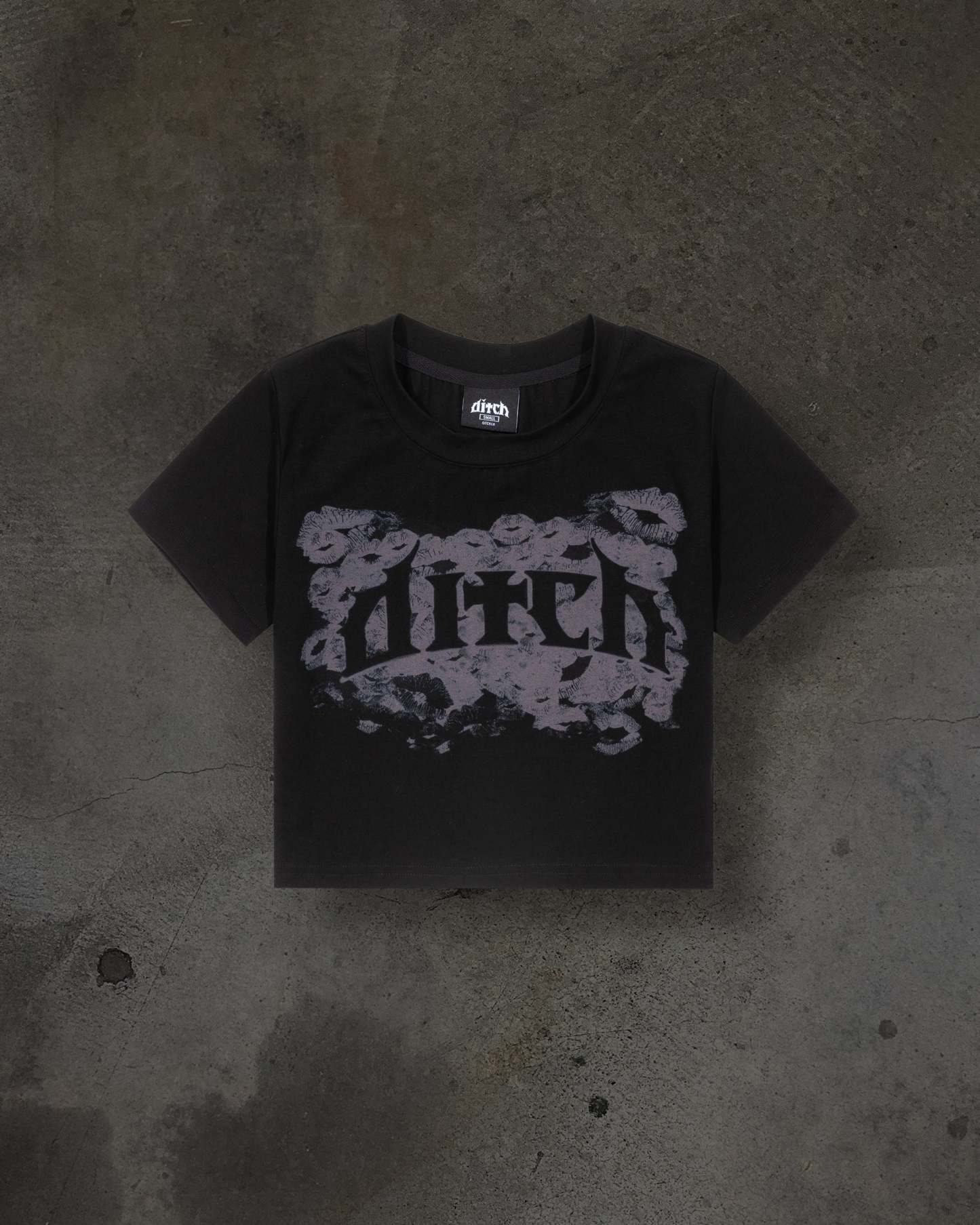 BABY TEE (BLACK)-IYAMIUIO