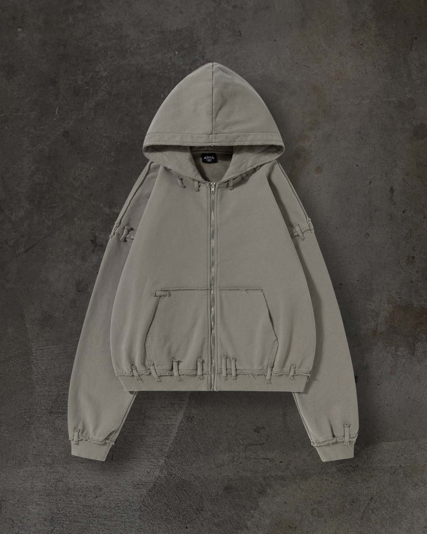 STRAITJACKET (SAND)-IYAMIUIO