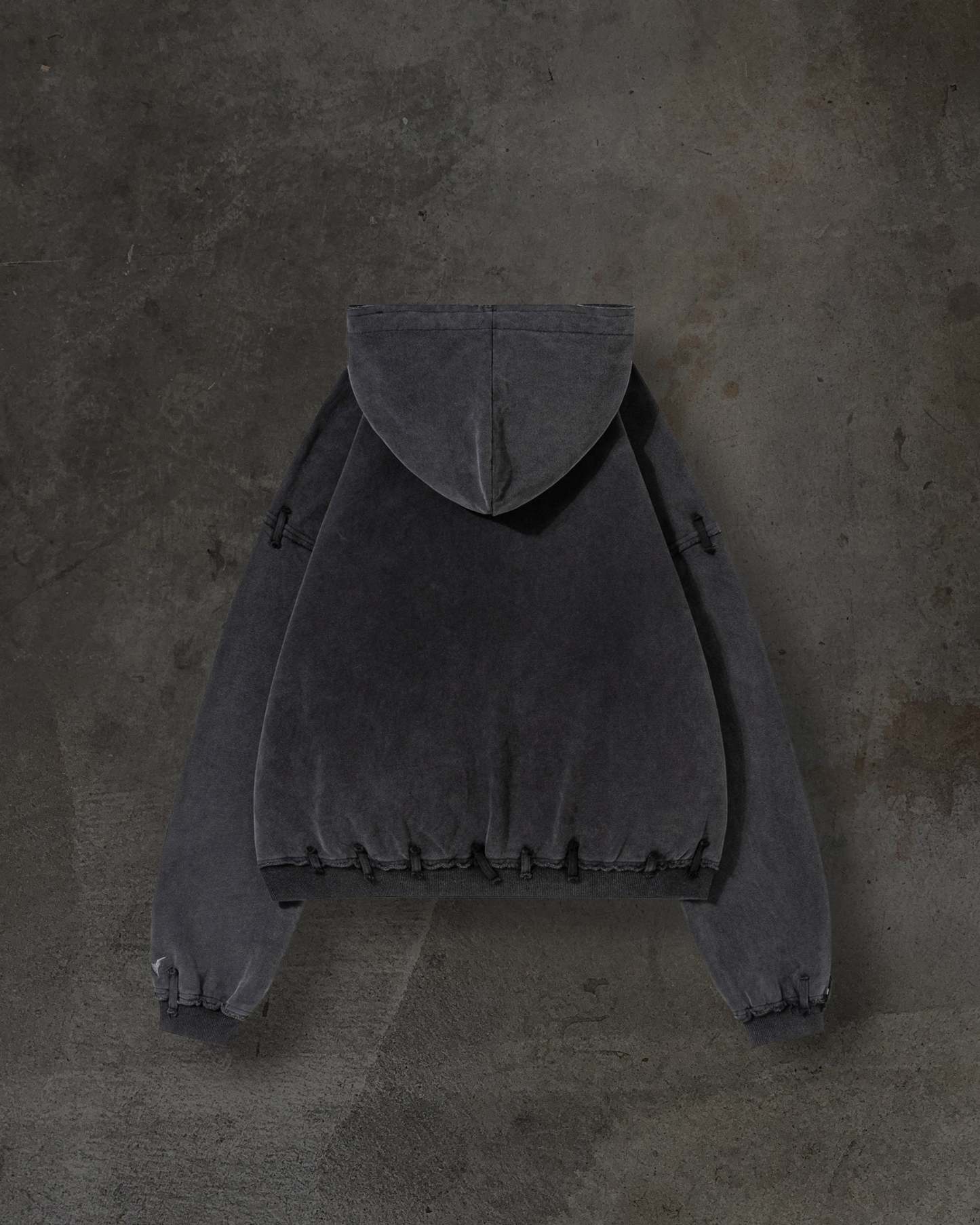 STRAITJACKET (COAL)-IYAMIUIO