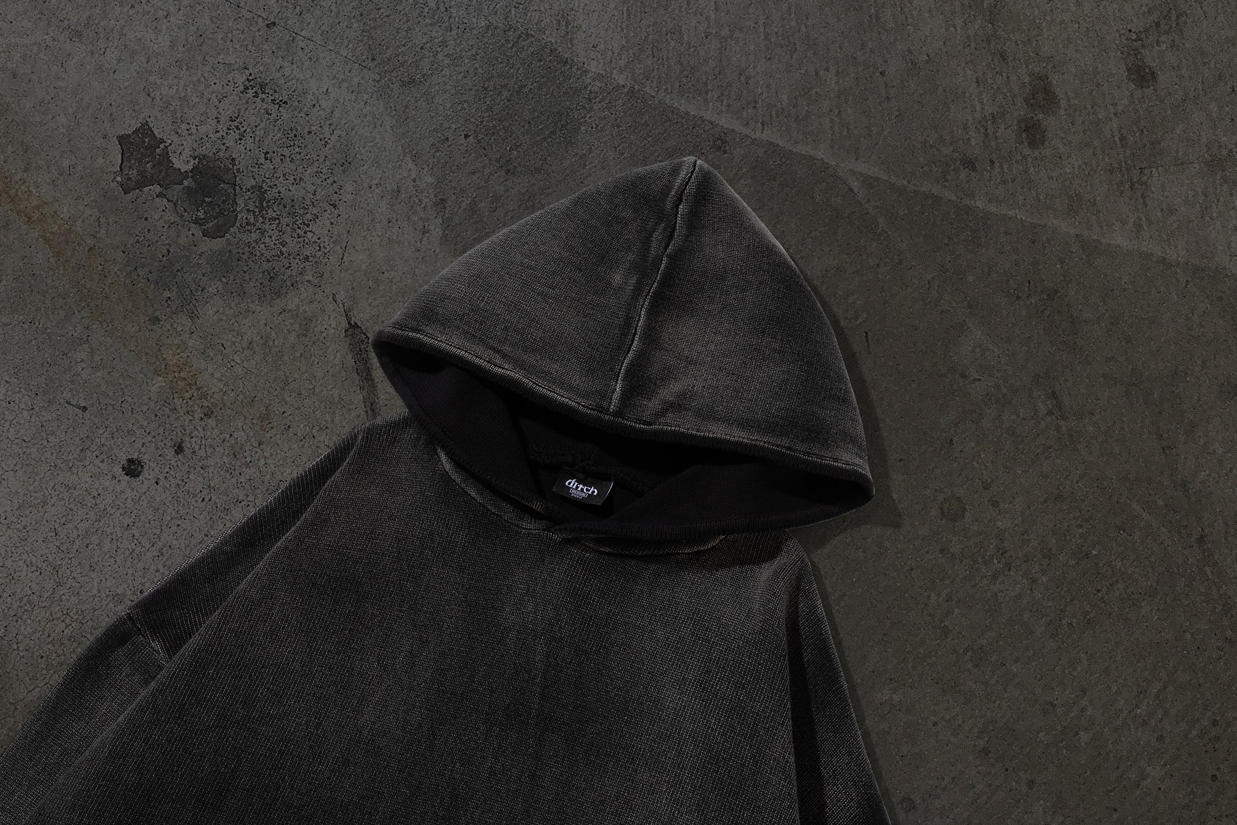 KNITTED PULLOVER (COAL)-IYAMIUIO