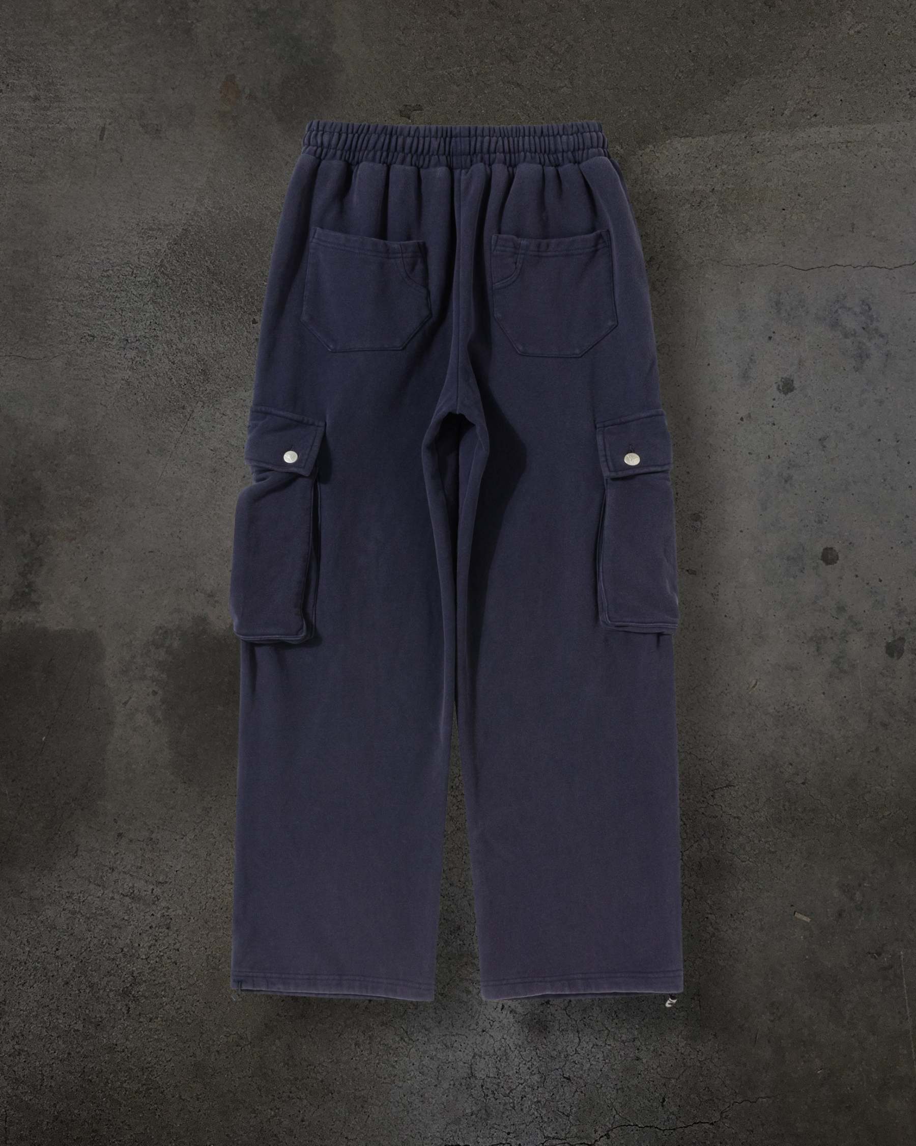 CARGO SWEATS (NAVY)-IYAMIUIO