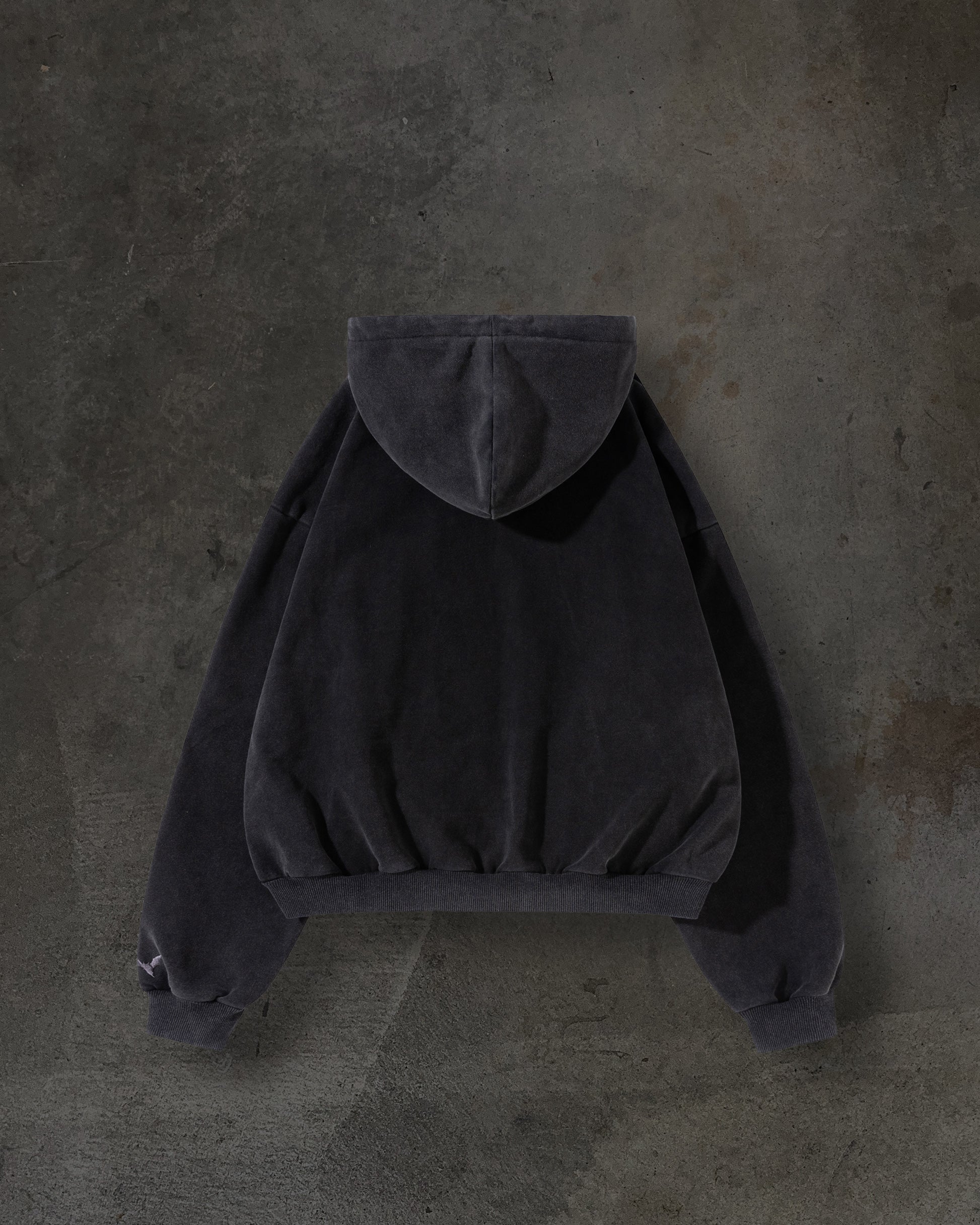 EMBROIDERED VINE PULLOVER (COAL)-IYAMIUIO