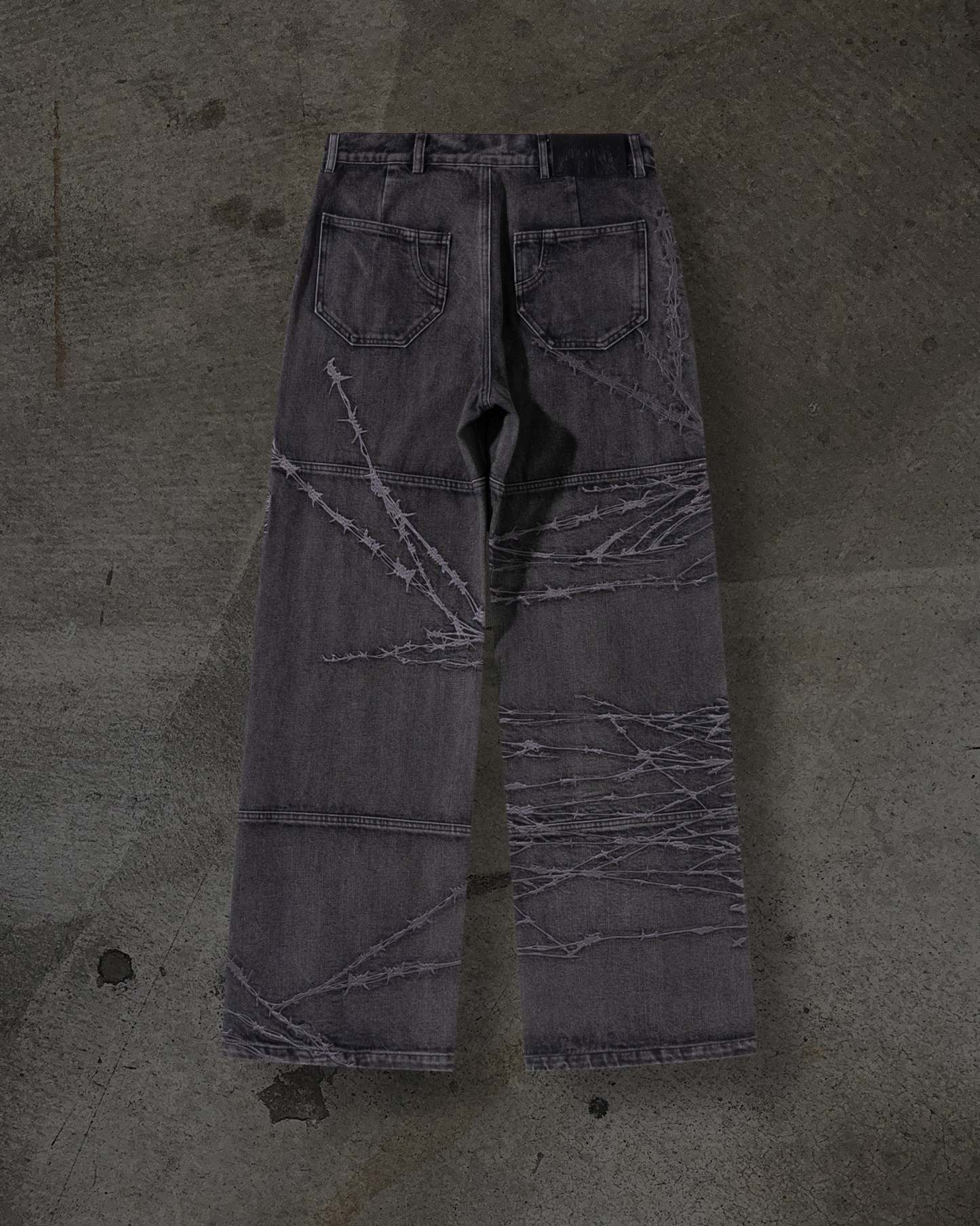 BARBED WIRE DENIM (COAL)-IYAMIUIO