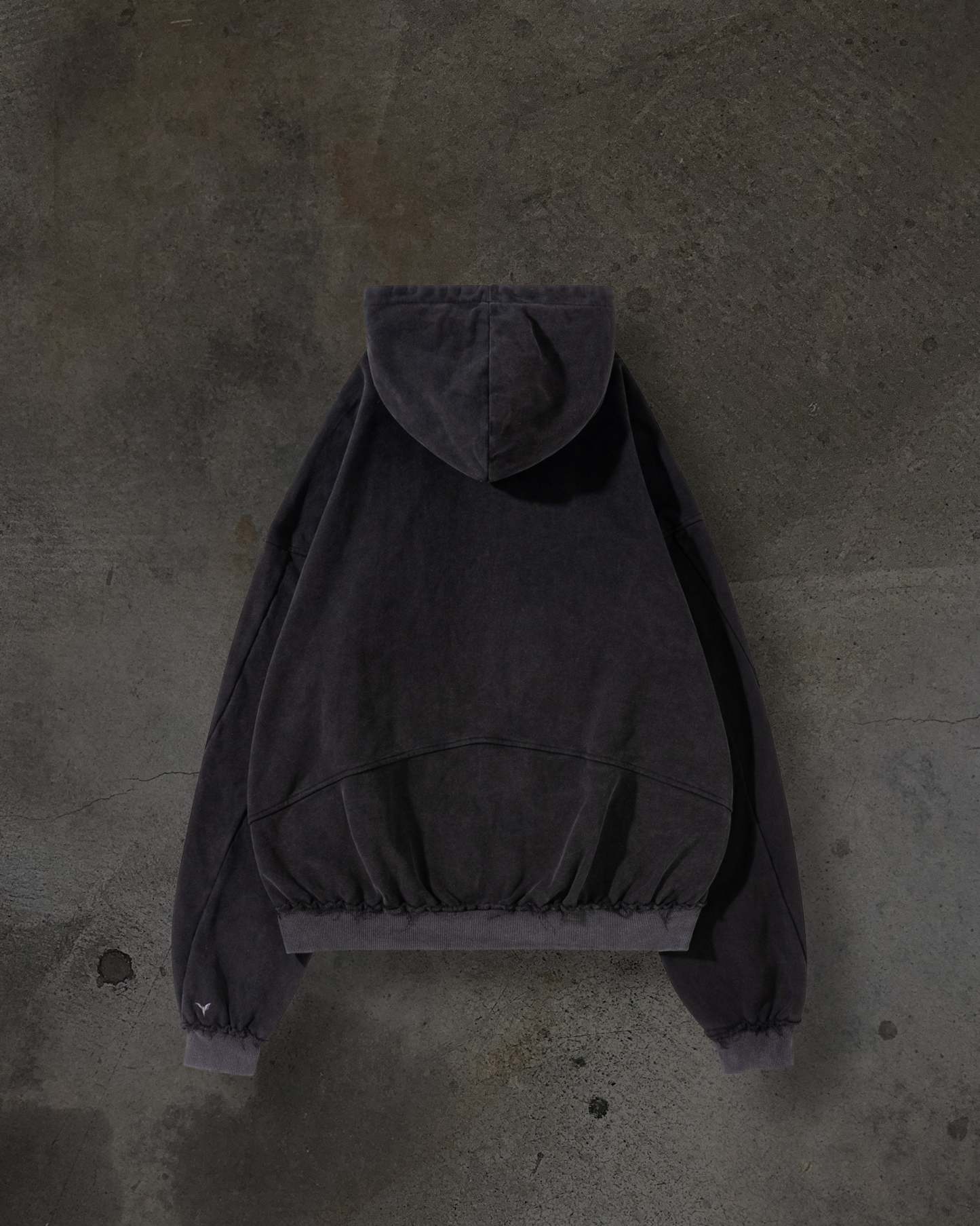 EMBROIDERED VINE ZIPUP (COAL)-IYAMIUIO