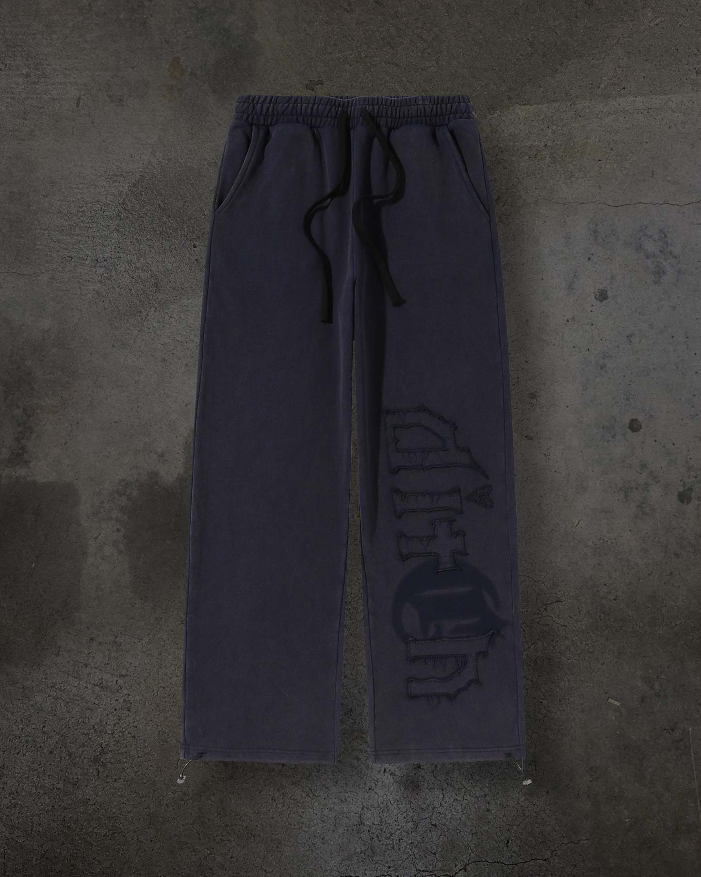 CORVIDITCH MISSING PATCH SWEATS (NAVY)-IYAMIUIO
