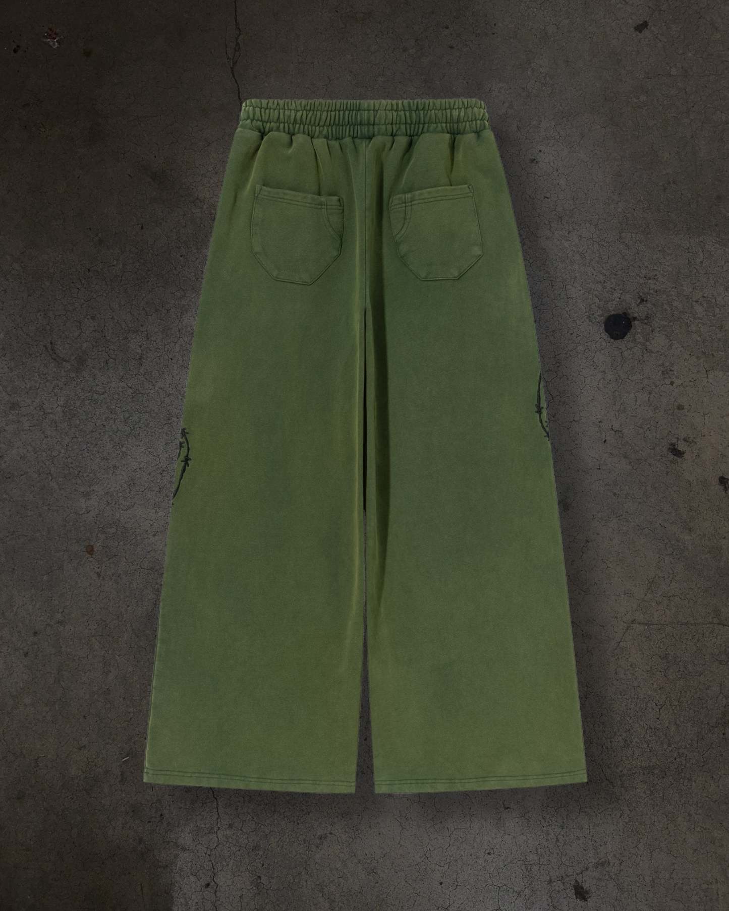 ATHLETIC BARBED SWEATS (PINE)-IYAMIUIO