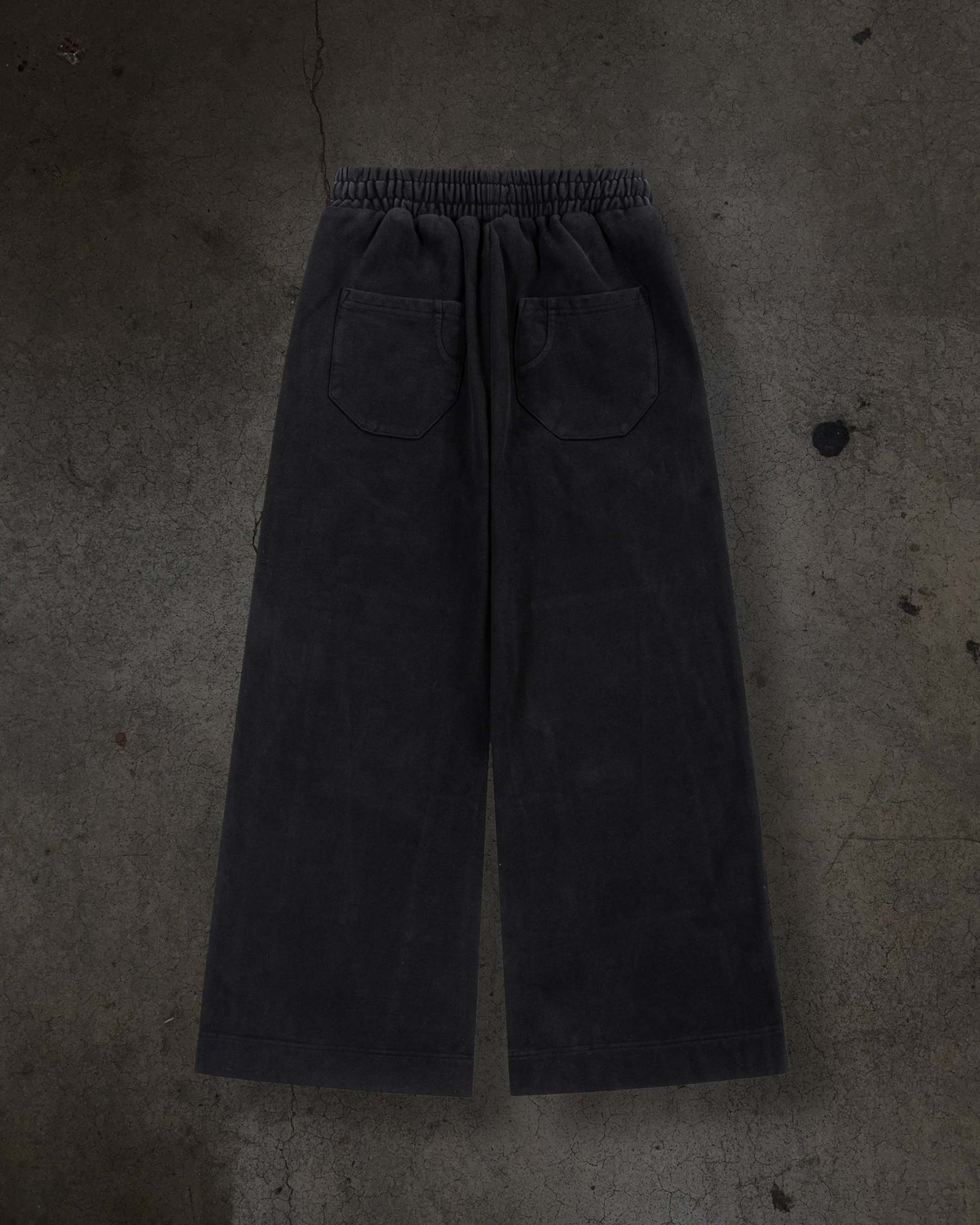 BIKER SWEATS (COAL)-IYAMIUIO