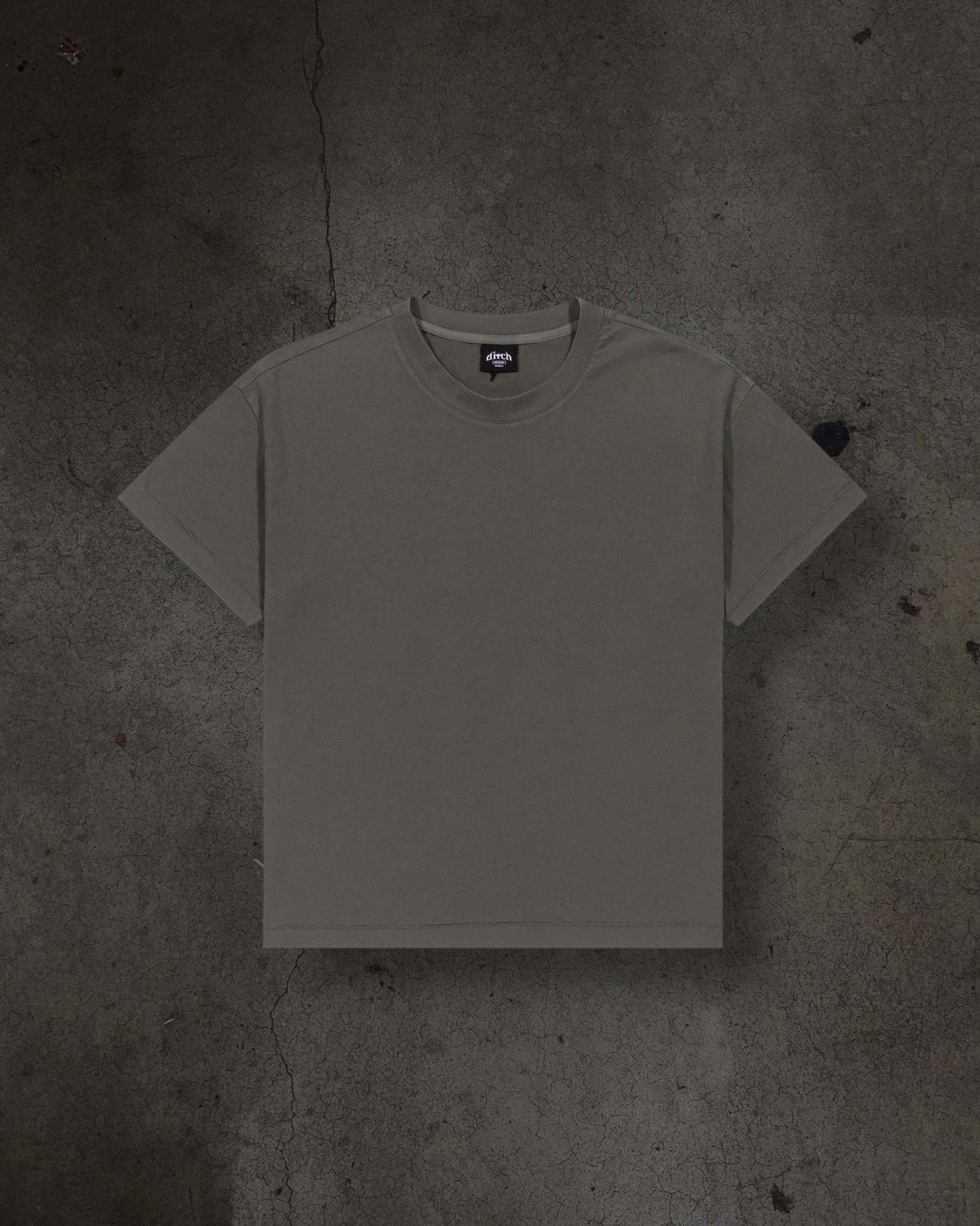 CROPPED BLANK TEE (CEMENT)-IYAMIUIO