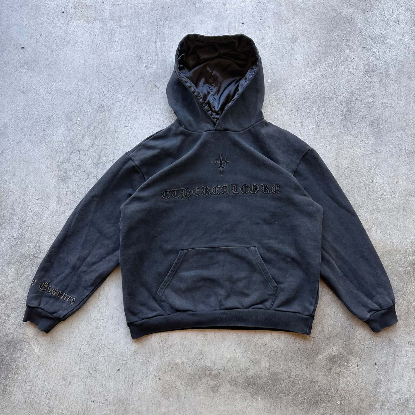 Ethereal Core Hoodie-IYAMIUIO