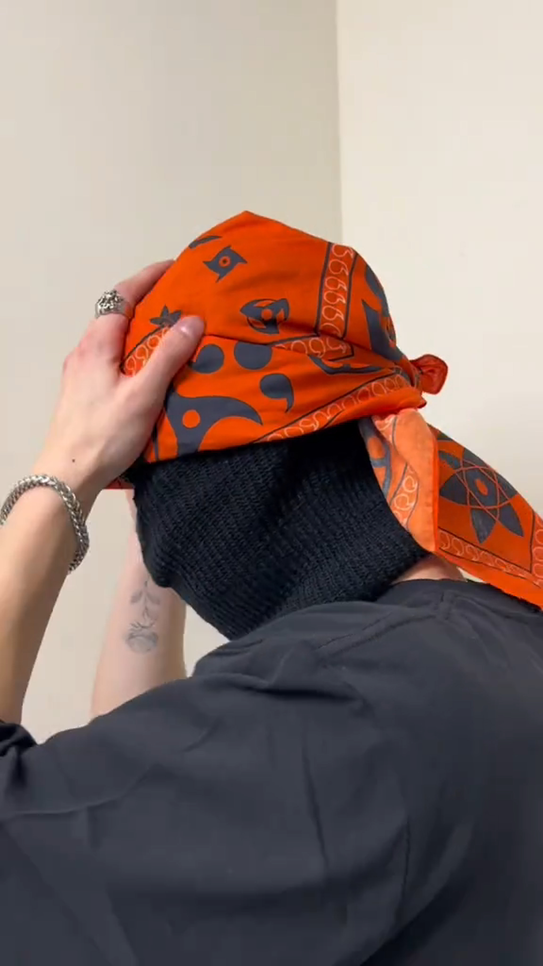 Disappear Bandana-IYAMIUIO